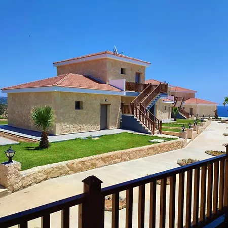 Tekos Golden Hill & Restaurant At Karpaz Otel 3*